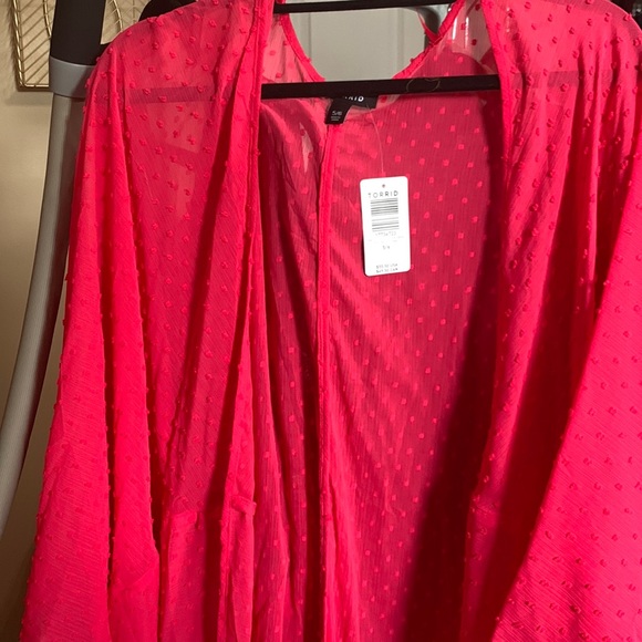 torrid Accessories - Torrid beautiful cocoon wrap or bathing suit cover. Dotted sheer hot pink 5/6x